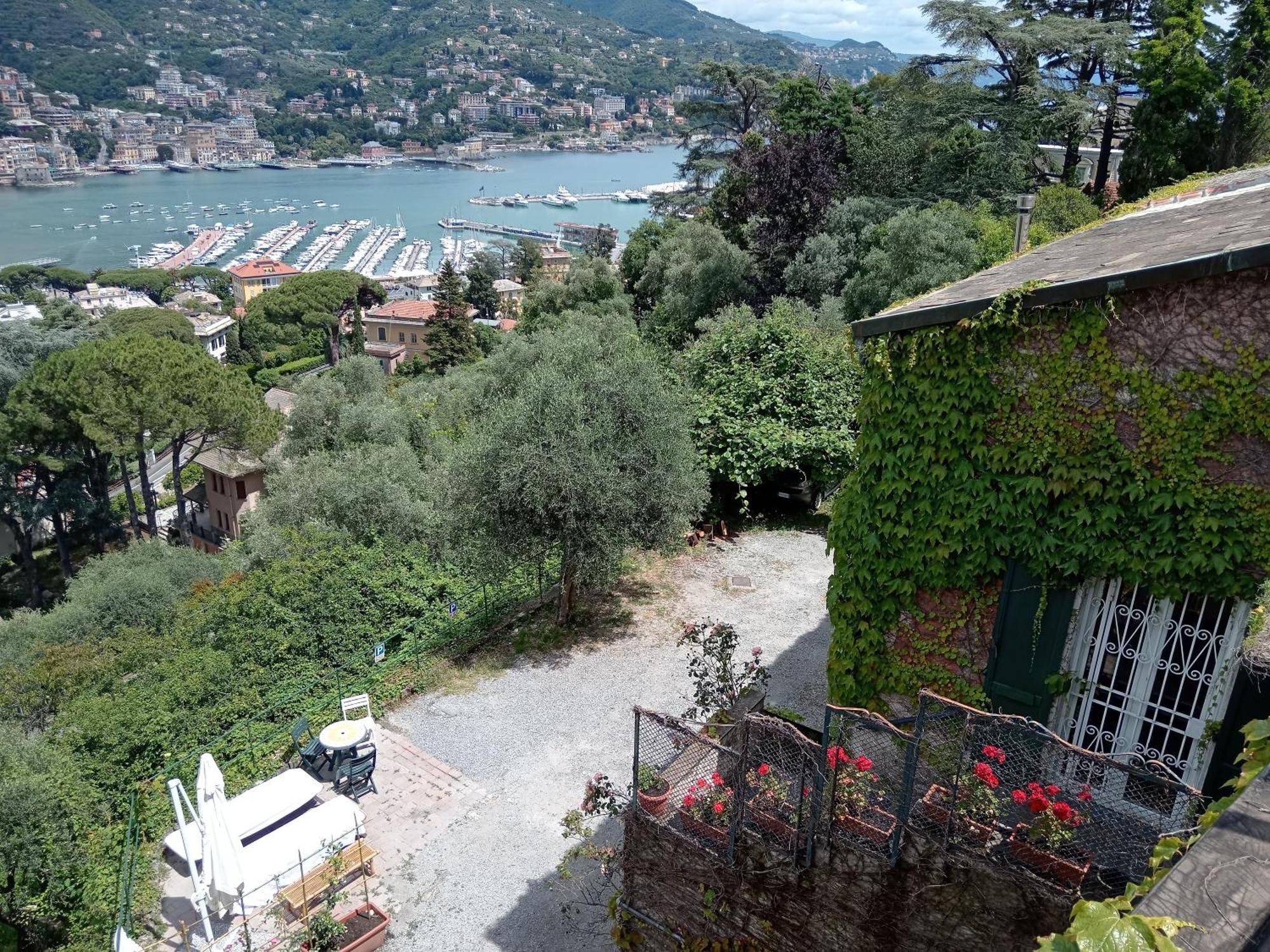 Sunrise Vila Rapallo Exterior foto